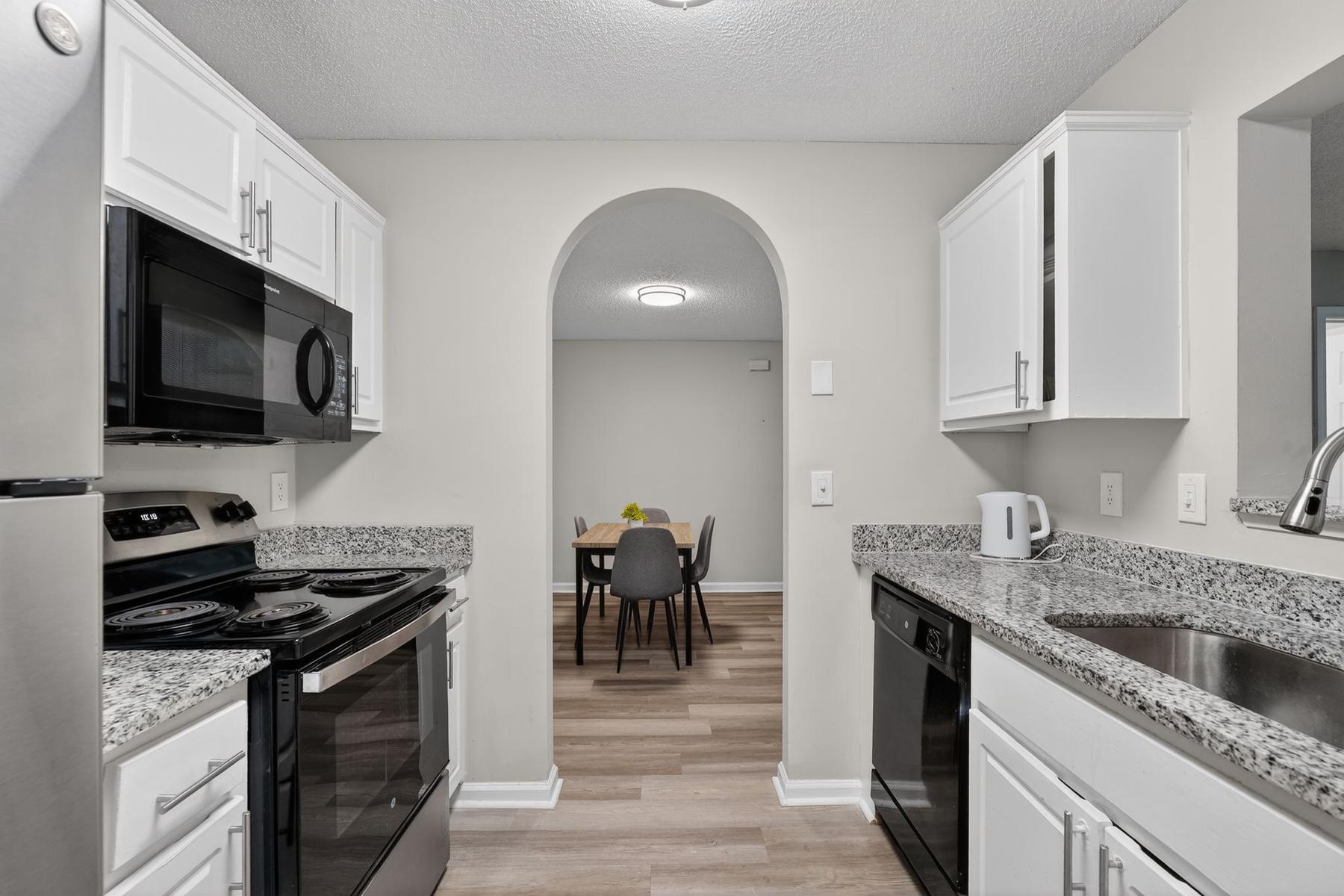 Ballantyne Commons apartment 1401 photo 3