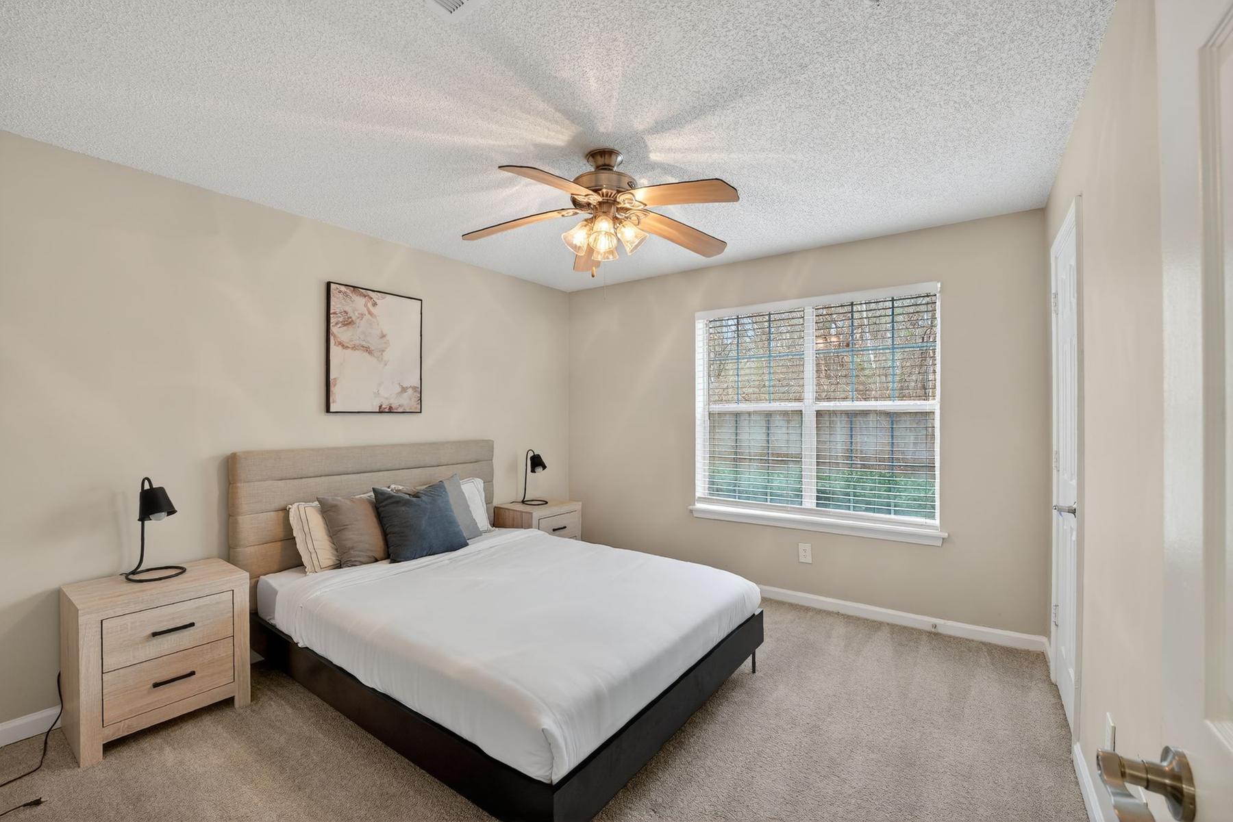 Ballantyne Commons apartment 310 photo 2