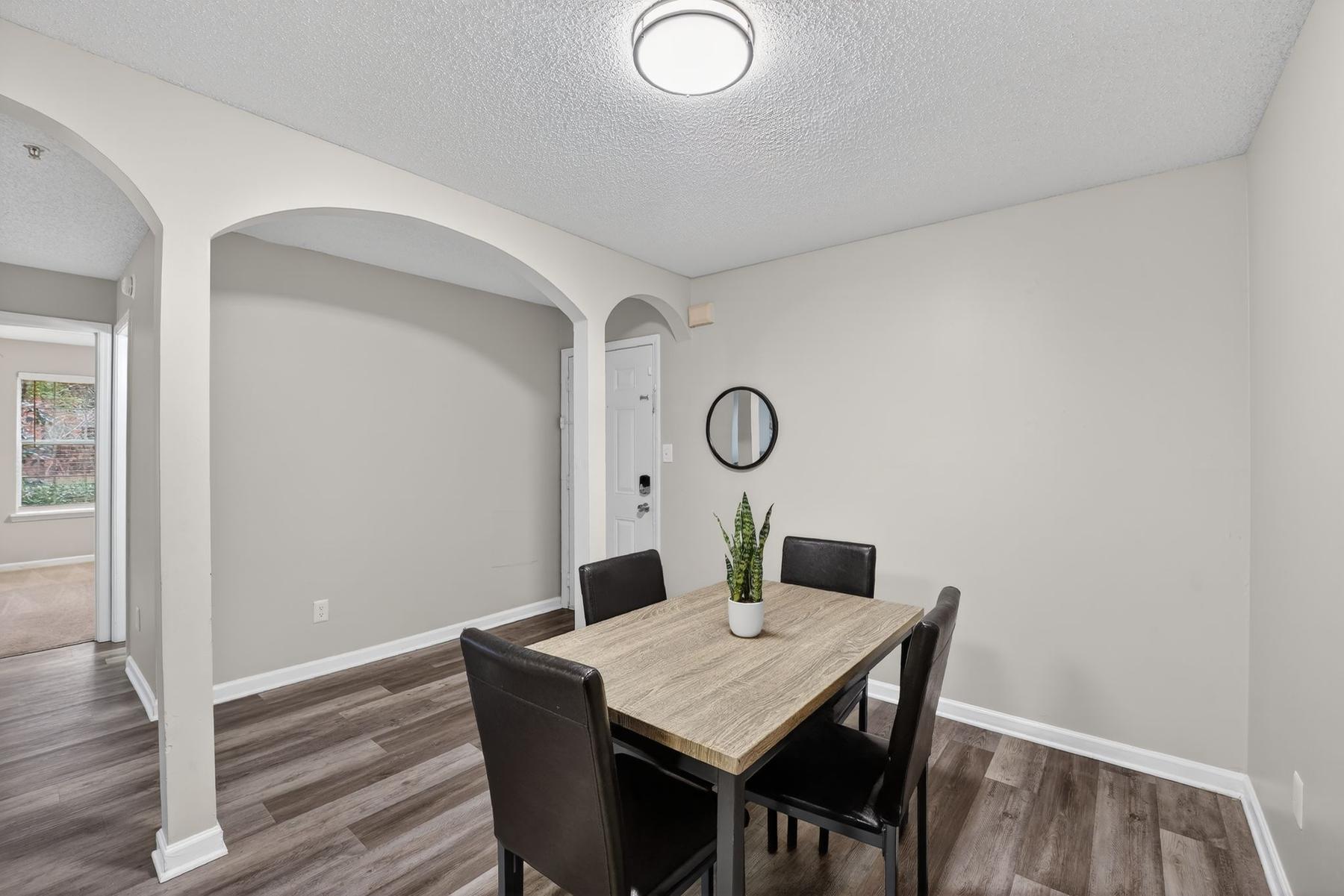 Ballantyne Commons apartment 509 photo 5