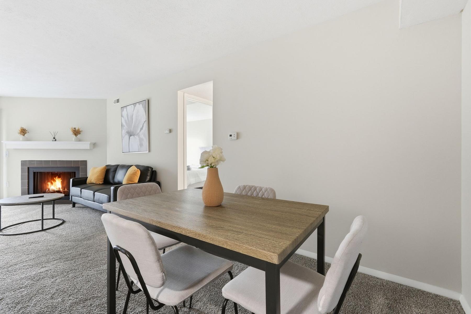 Northwoods apartment 128-2A photo 4