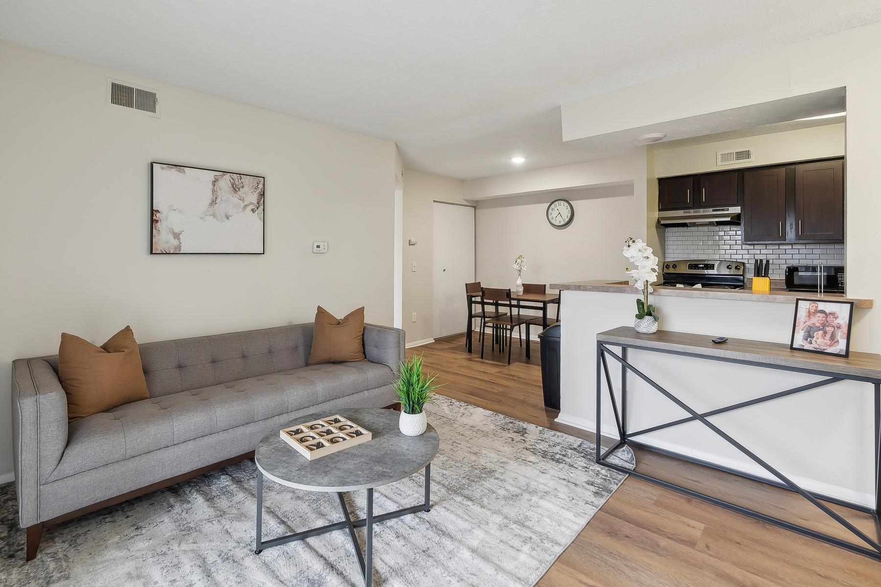 Northwoods apartment 8091-1B