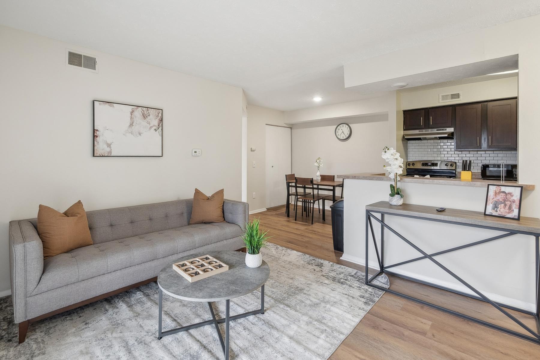 Northwoods apartment 8208-3A photo 4