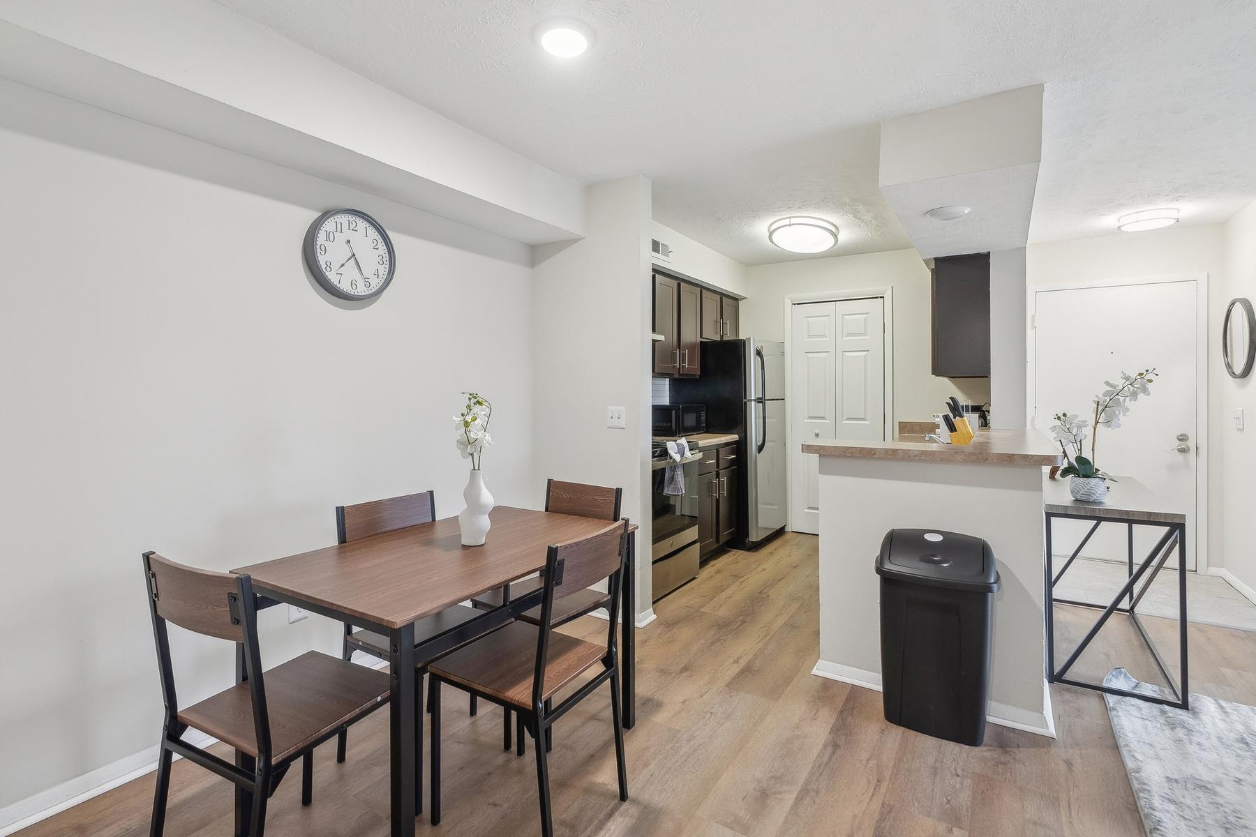 Northwoods apartment 8208-3A photo 5