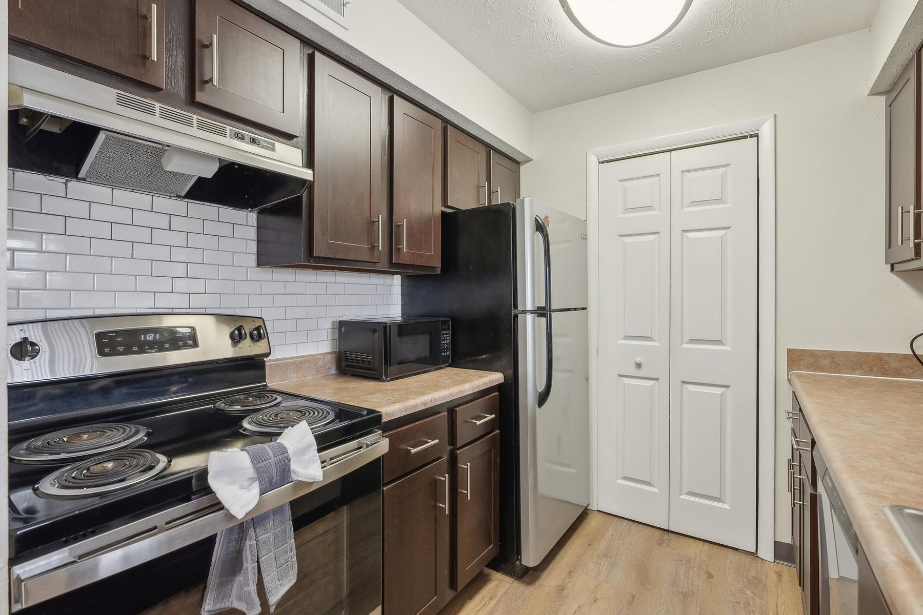 Northwoods apartment 8208-3A photo 3