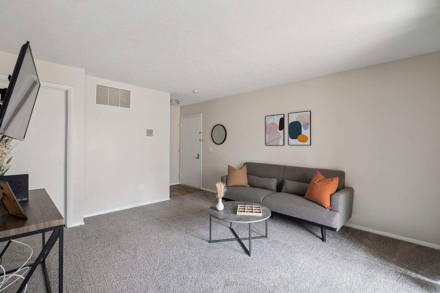 Northwoods apartment 8241-2A photo 4