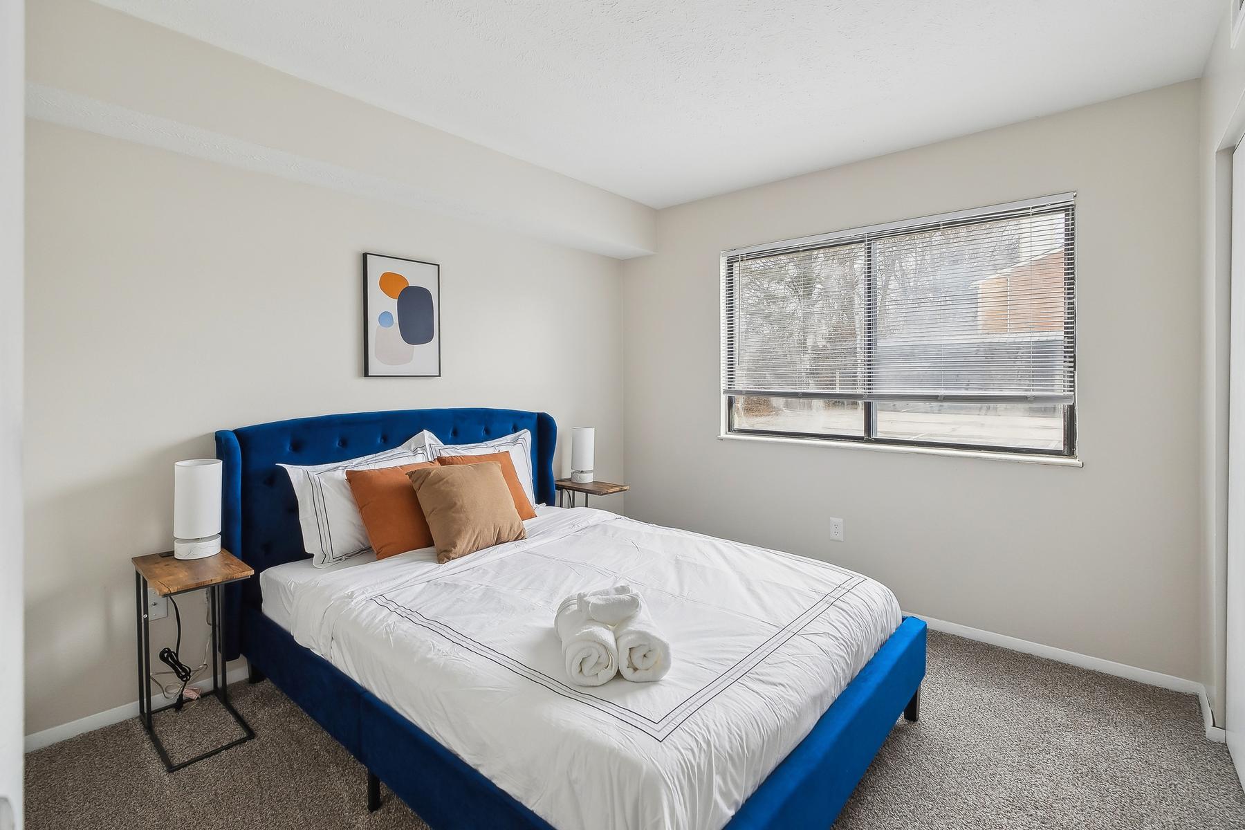 Northwoods apartment 8241-2D photo 2