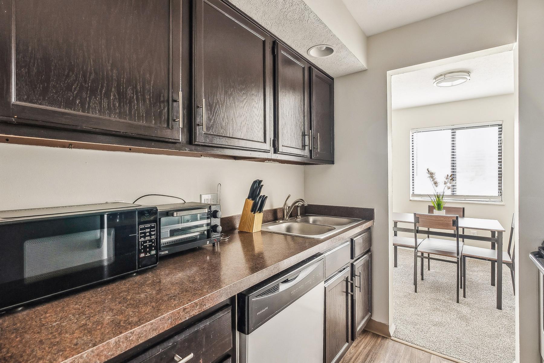 Northwoods apartment 8241-3C photo 3